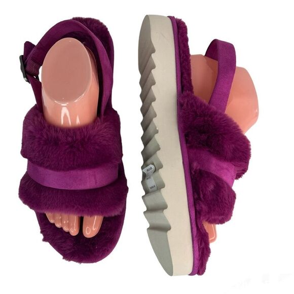 NWOT! Koolaburra by UGG Adjustable Slide Sandals Fuzz'd Out Fuchsia Sz 12 - Picture 1 of 11